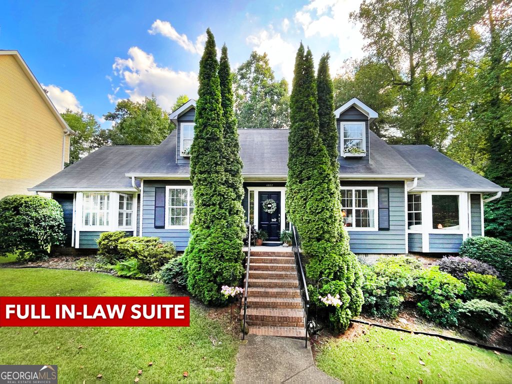 Photo of 6832 Creekwood Drive, Douglasville, GA 30135 (MLS # 10693196)