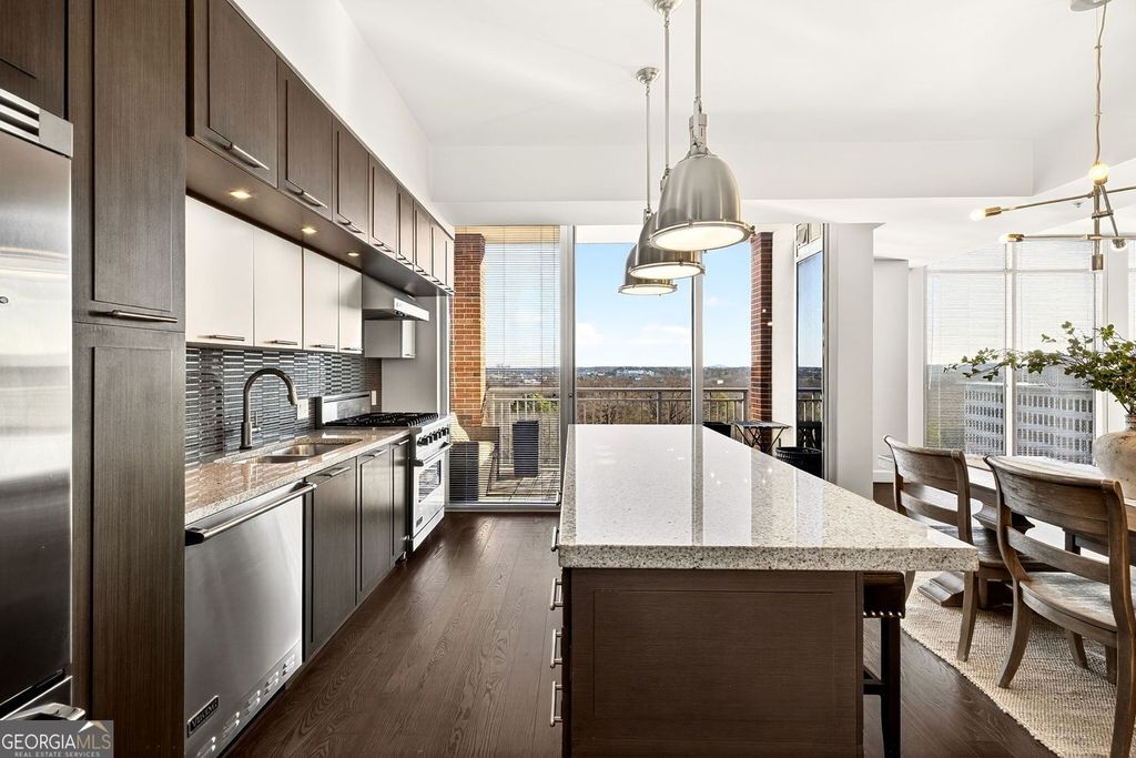 Photo of 1820 Peachtree Street NW #905, Atlanta, GA 30309 (MLS # 10674004)