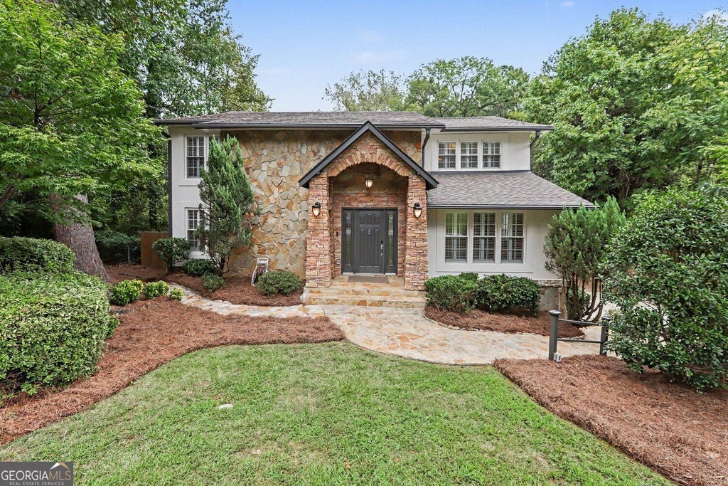 Photo of 2818 Cravey Trail NE, Atlanta, GA 30345 (MLS # 10872992)
