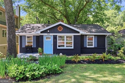 Photo of 1245 Woodland Avenue SE, Atlanta, GA 30316 (MLS # 10739683)