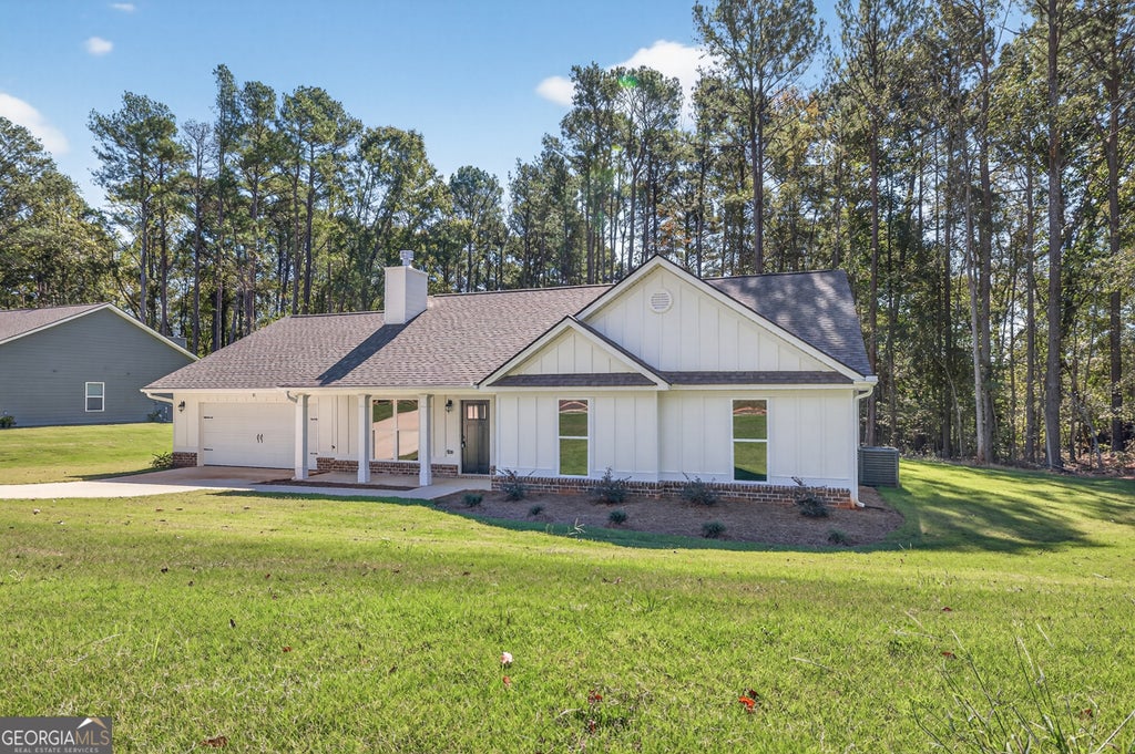 Photo of 432 Seashell Court #20, Statham, GA 30666 (MLS # 10795613)