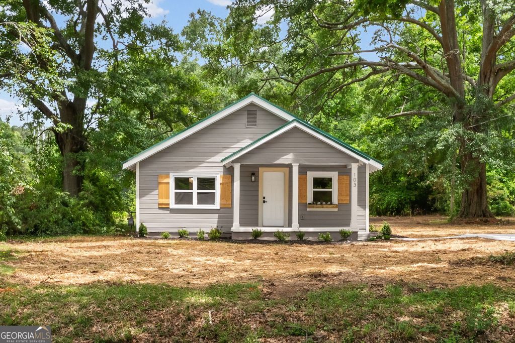 Photo of 103 Vineyard Road, Griffin, GA 30223 (MLS # 10771368)