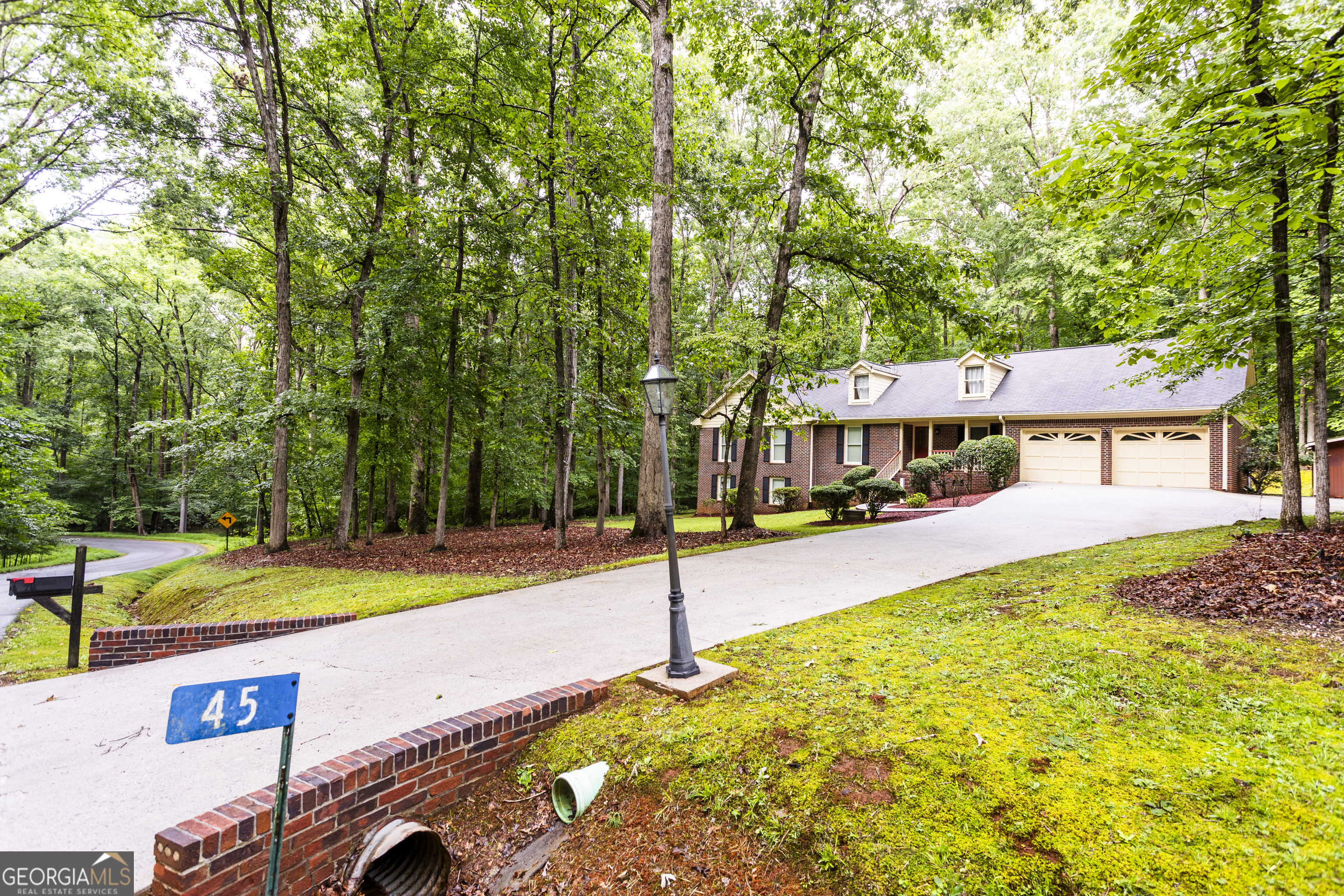 45 Mountain Creek TRL