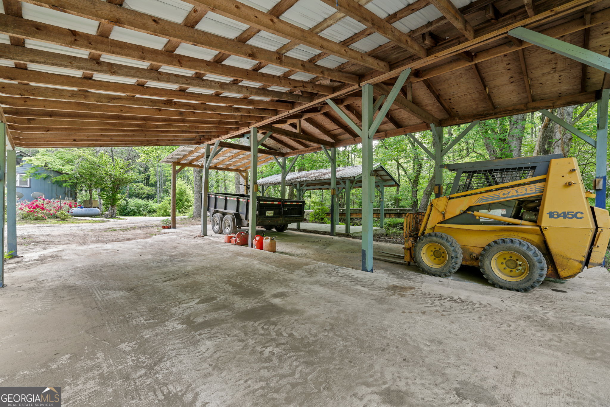544 Darnell Creek RD