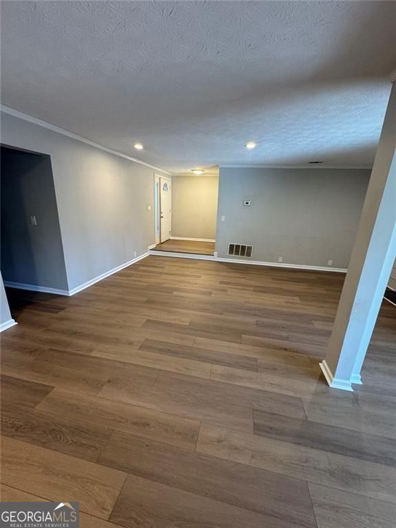 62 Dunwoody Springs DR