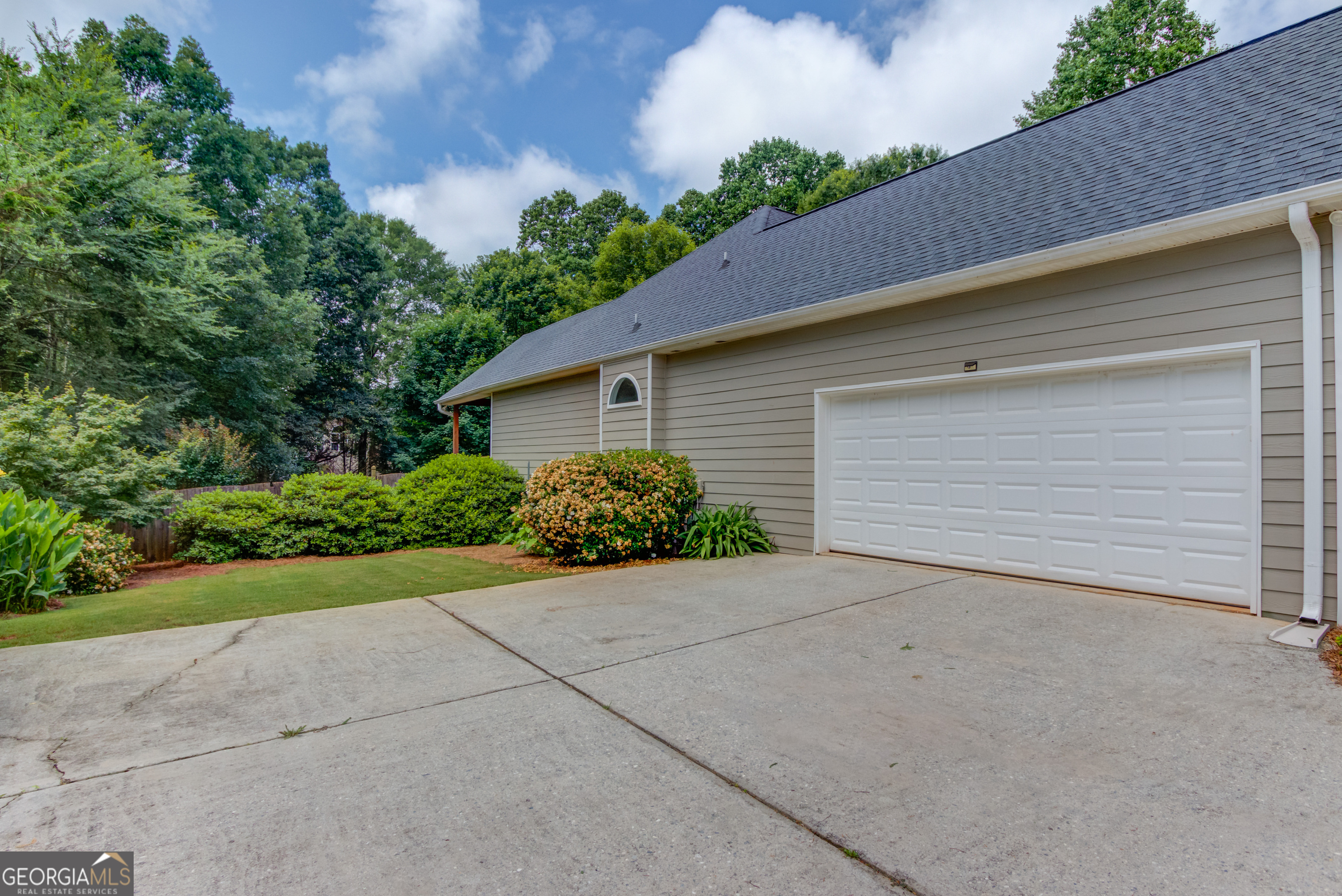 161 Southampton CIR