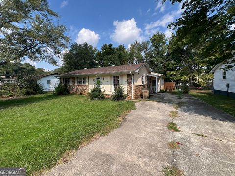 2718 Somerton DR Morrow GA 30260