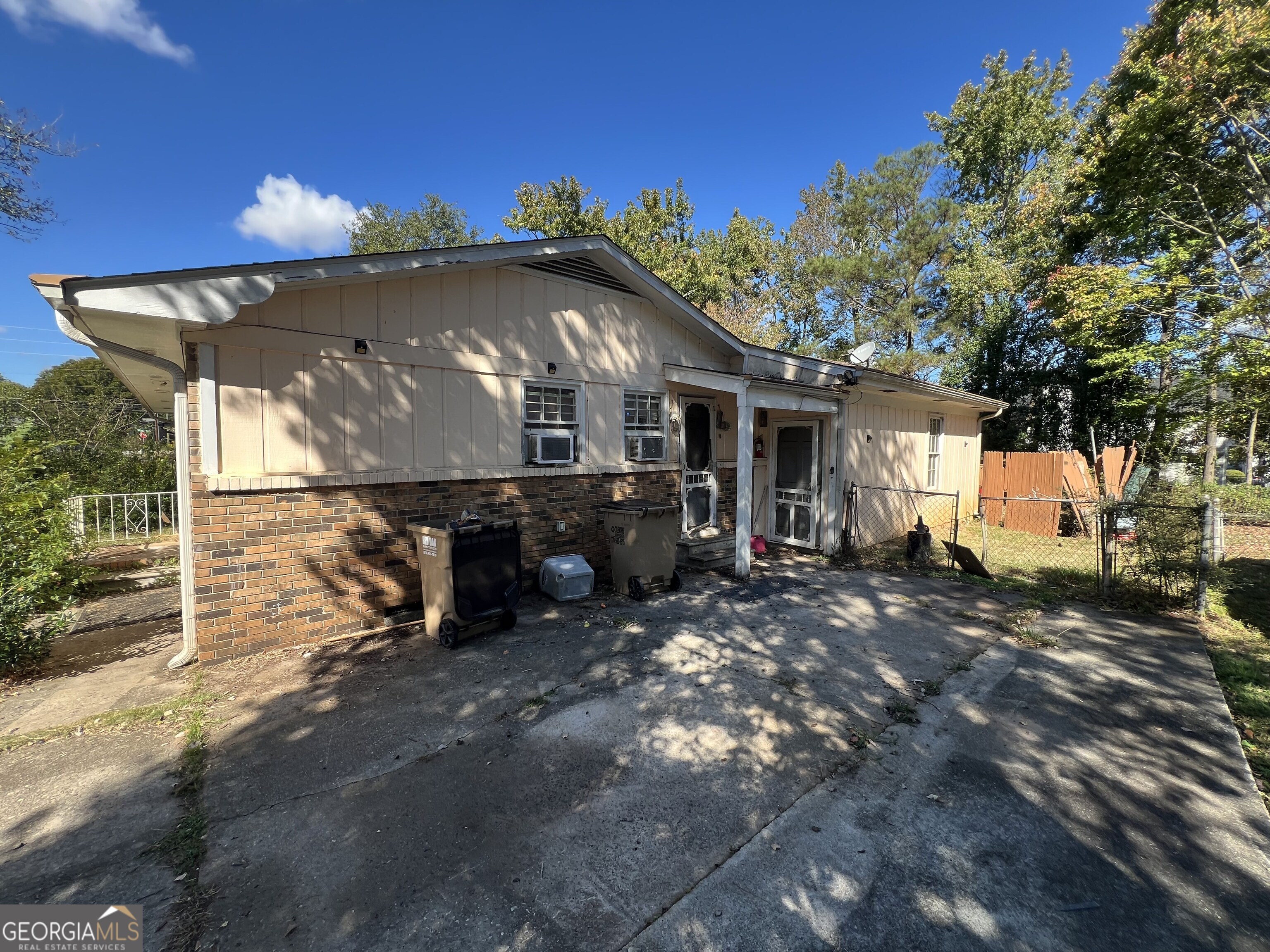 2718 Somerton DR