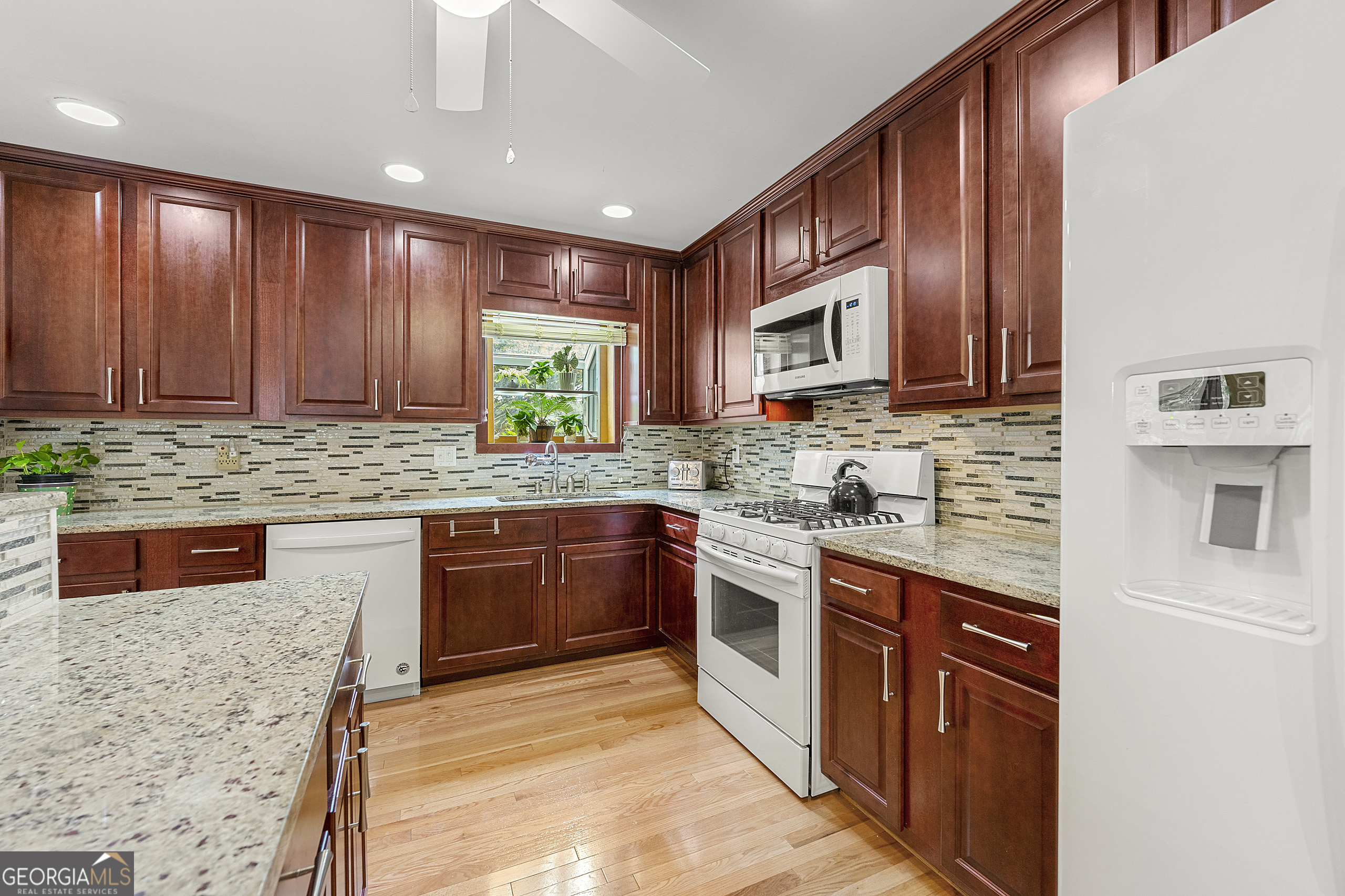 Woodland Hills - Residential