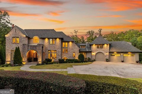 475 Heards Ferry RD Atlanta GA 30328