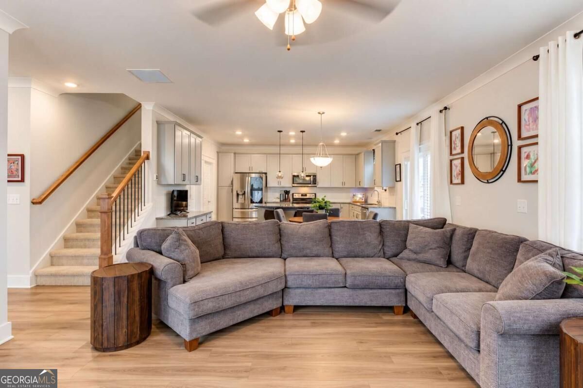 42 Sinclair CIR