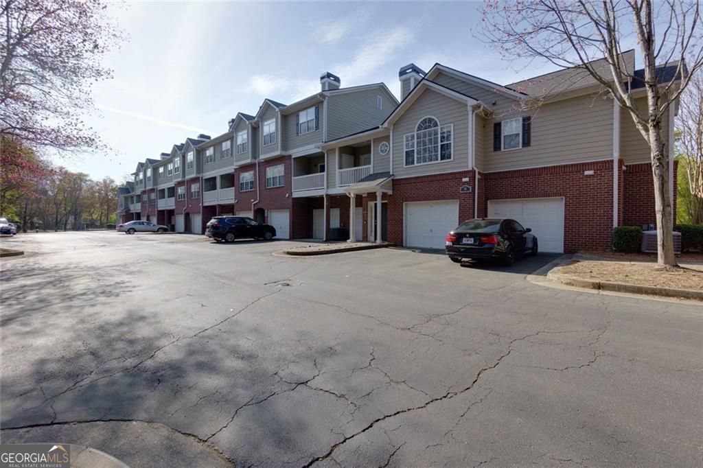 Woodlands at Webb Bridge - Residential