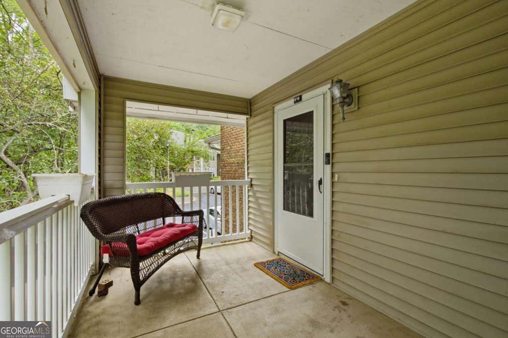 Photo of 619 Barrington Hills Drive, Atlanta, GA 30350 (MLS # 10789780)