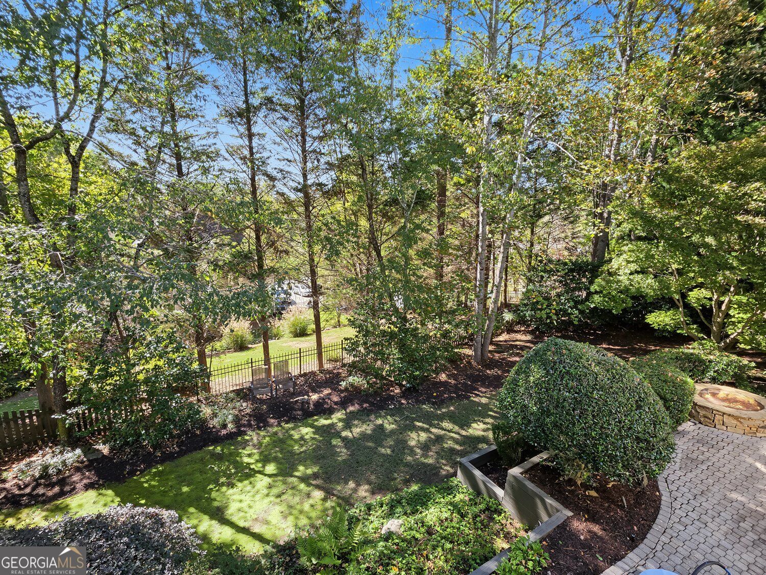 206 White Oak DR