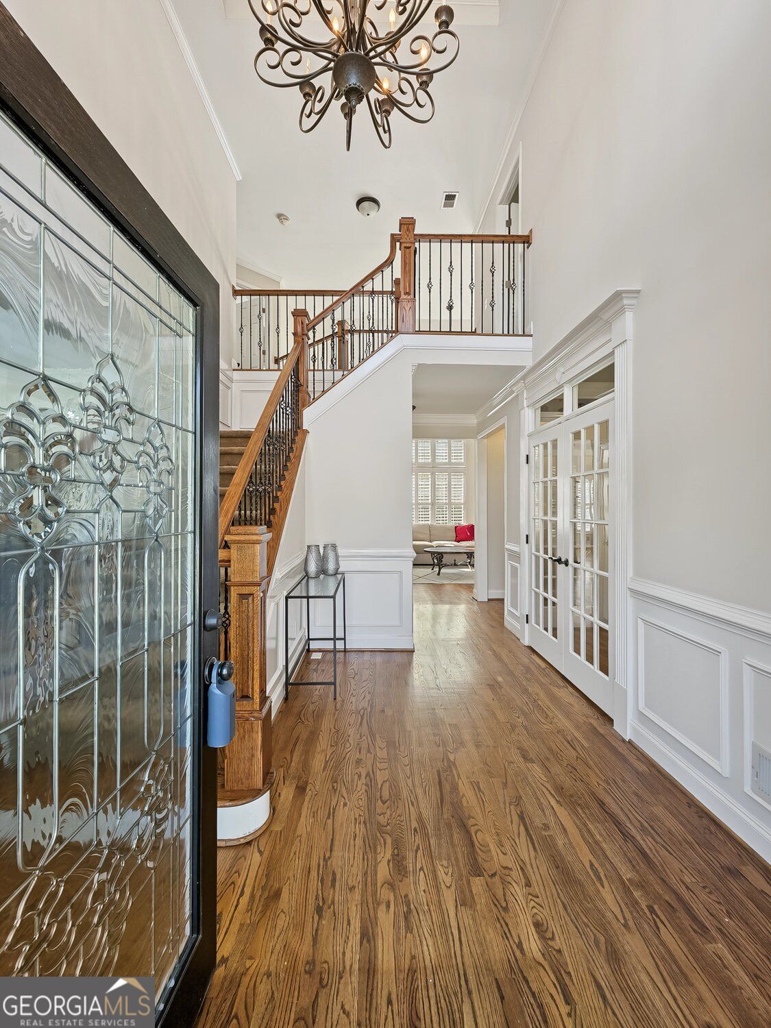 206 White Oak DR