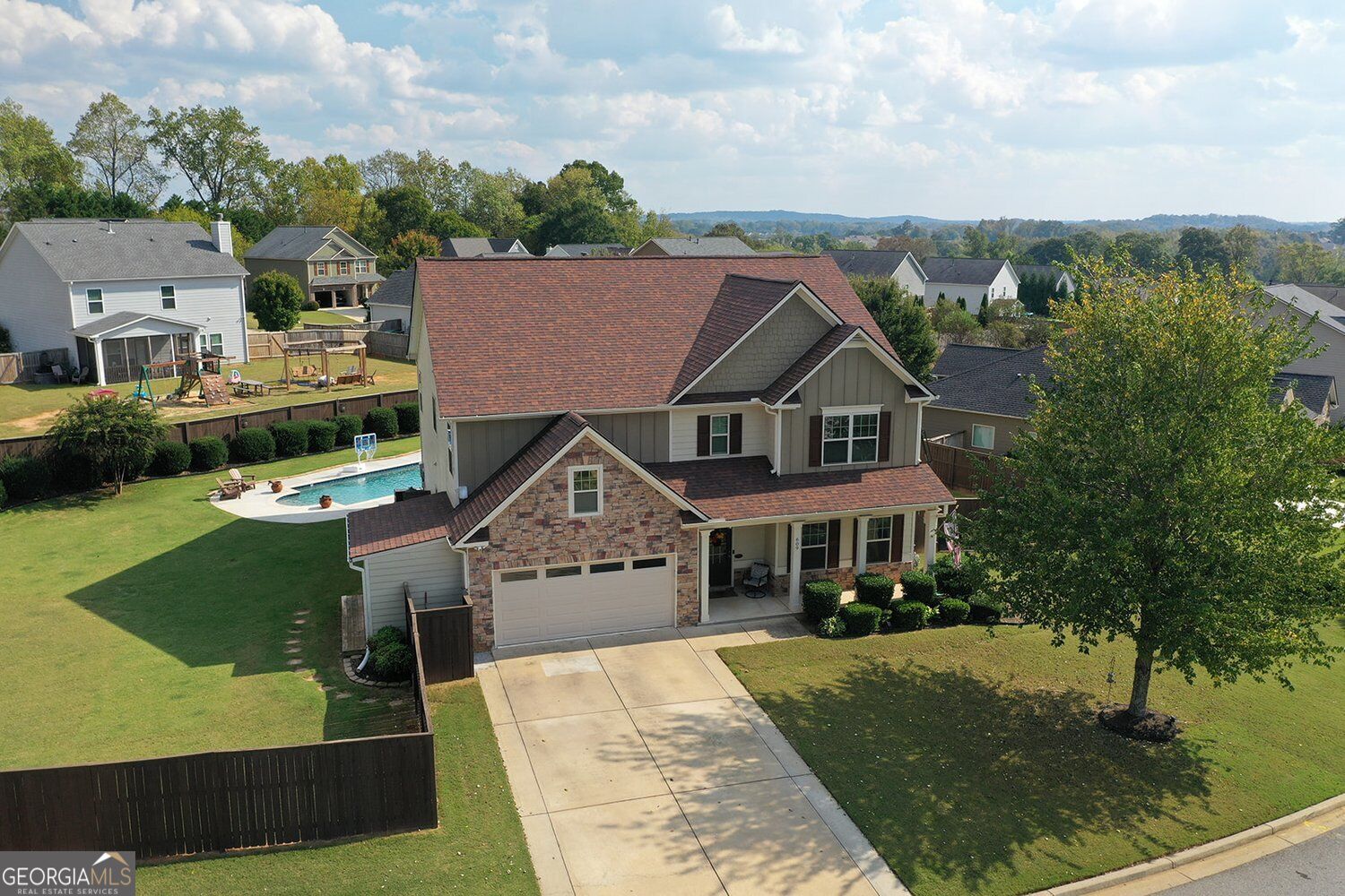 609 Darnell RD