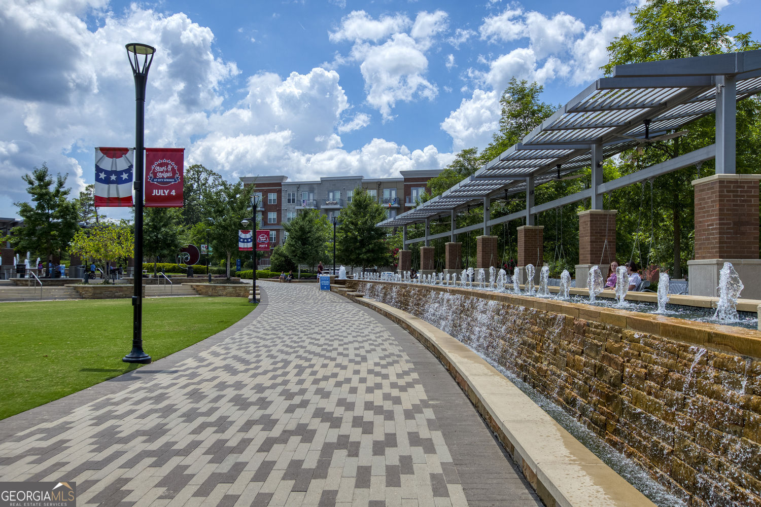 Atlanta, Georgia 30350, United States, 2 Bedrooms Bedrooms, ,1 BathroomBathrooms,Residential,Active,253996