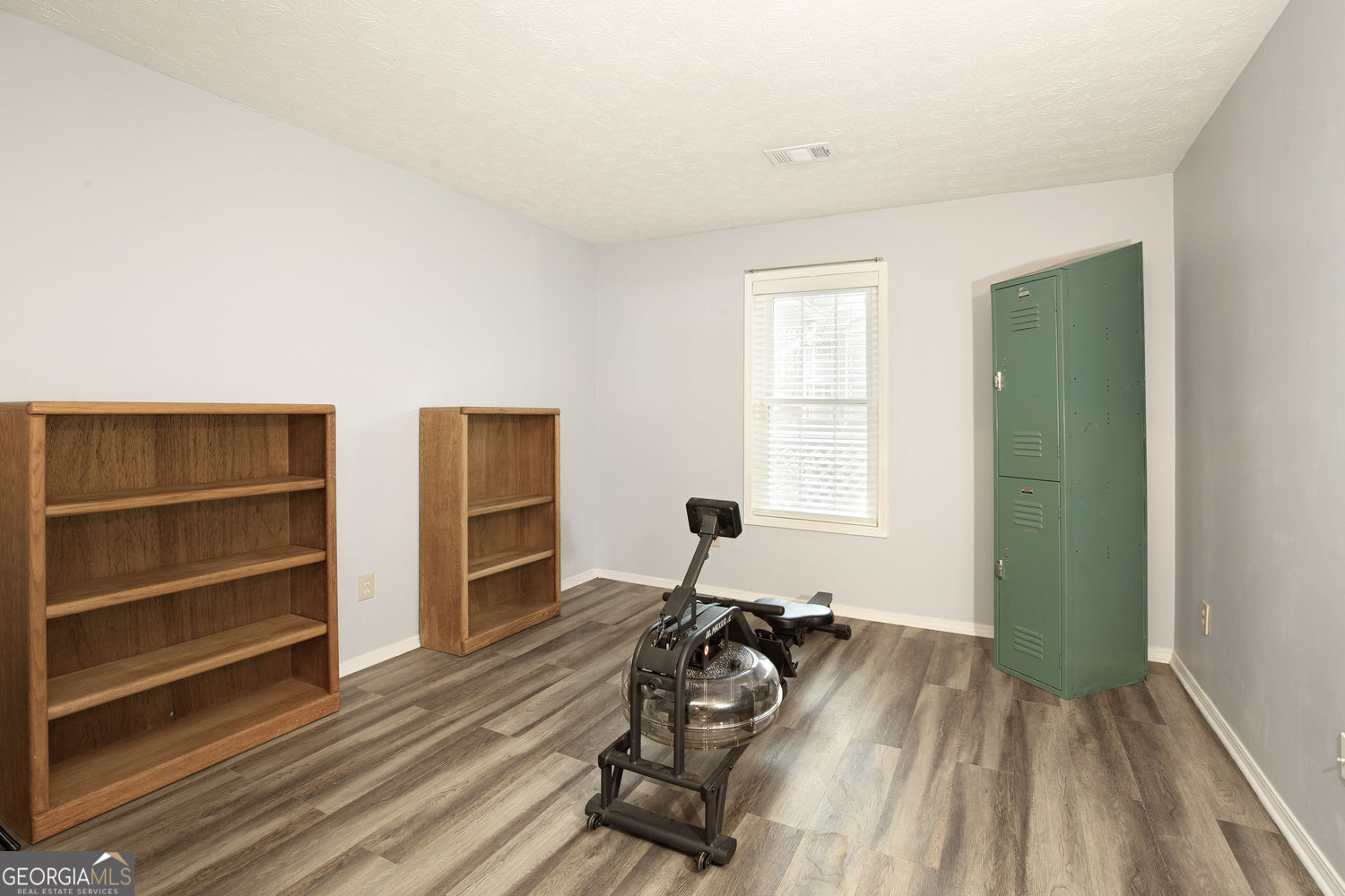 Atlanta, Georgia 30350, United States, 2 Bedrooms Bedrooms, ,1 BathroomBathrooms,Residential,Active,253996