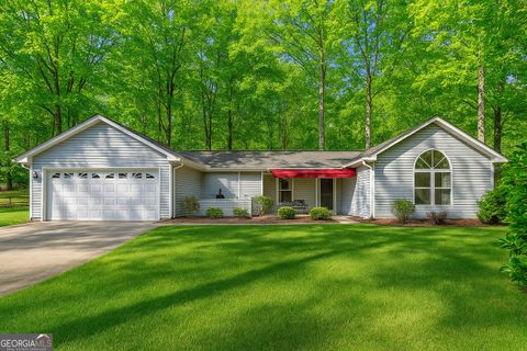 257 Lake Place DR Lavonia GA 30553