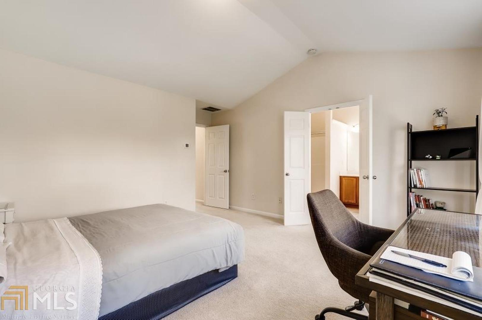 Kensington Creek - Residential
