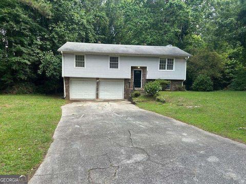 6956 Kimberland Gardens LN Lithonia GA 30058