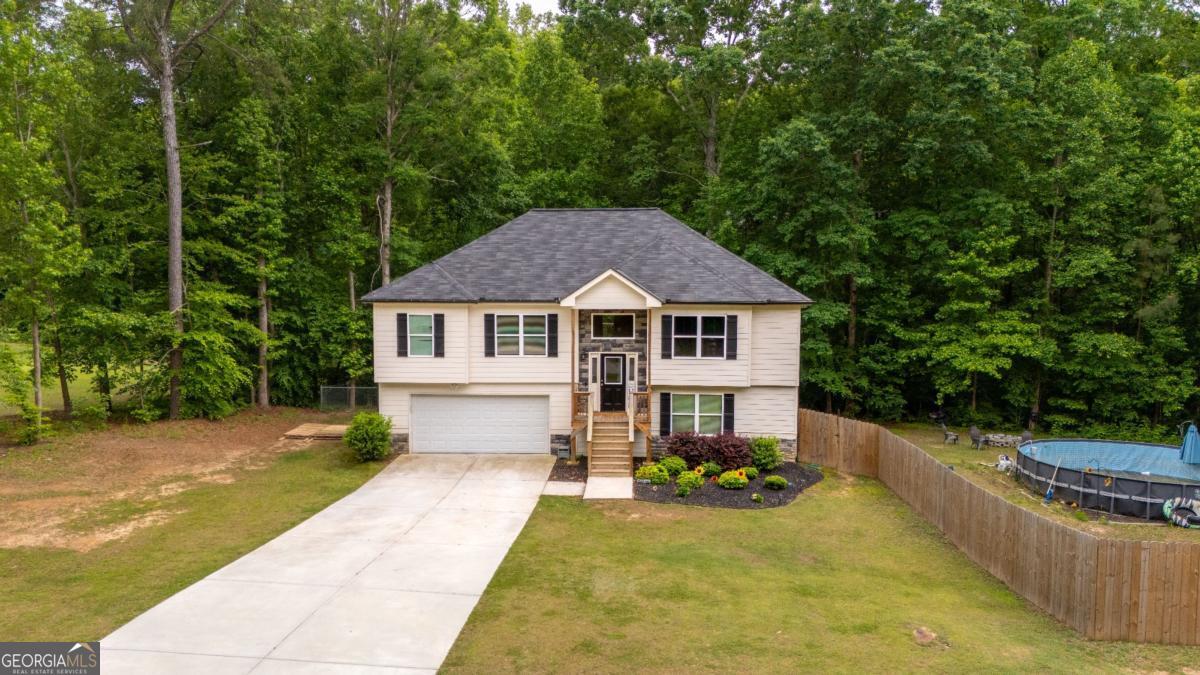 554 Saddle Ridge DR