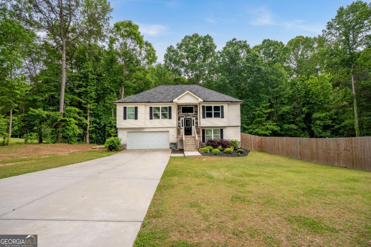 554 Saddle Ridge DR