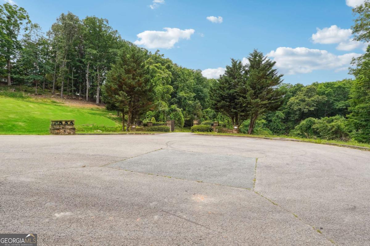 504 BAYBERRY CROSSING DR