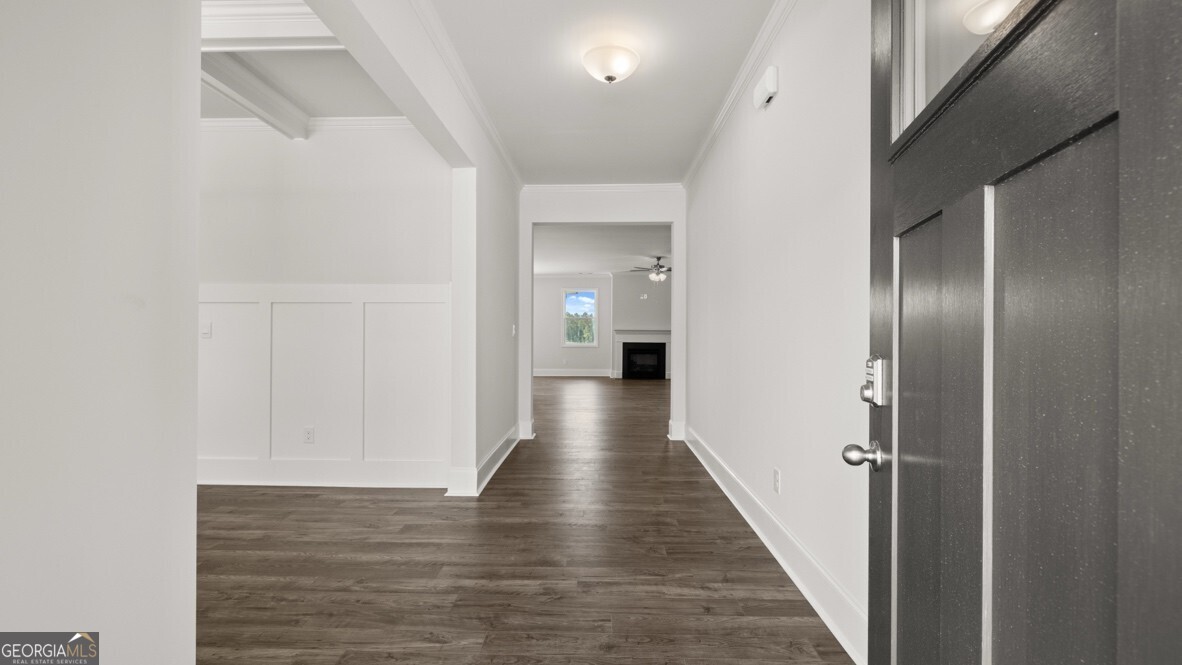 99 Parkview DR