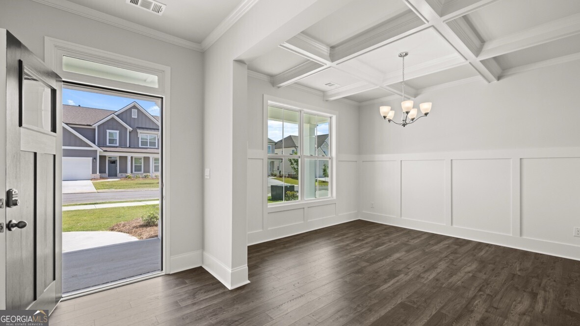 99 Parkview DR