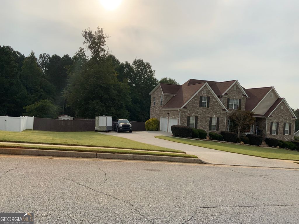Photo of 5270 Pinnacle Pointe, Winston, GA 30187 (MLS # 10737083)
