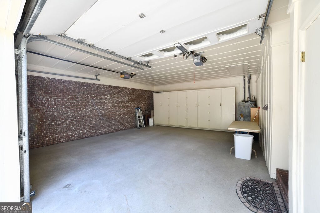 39 Adams ST
