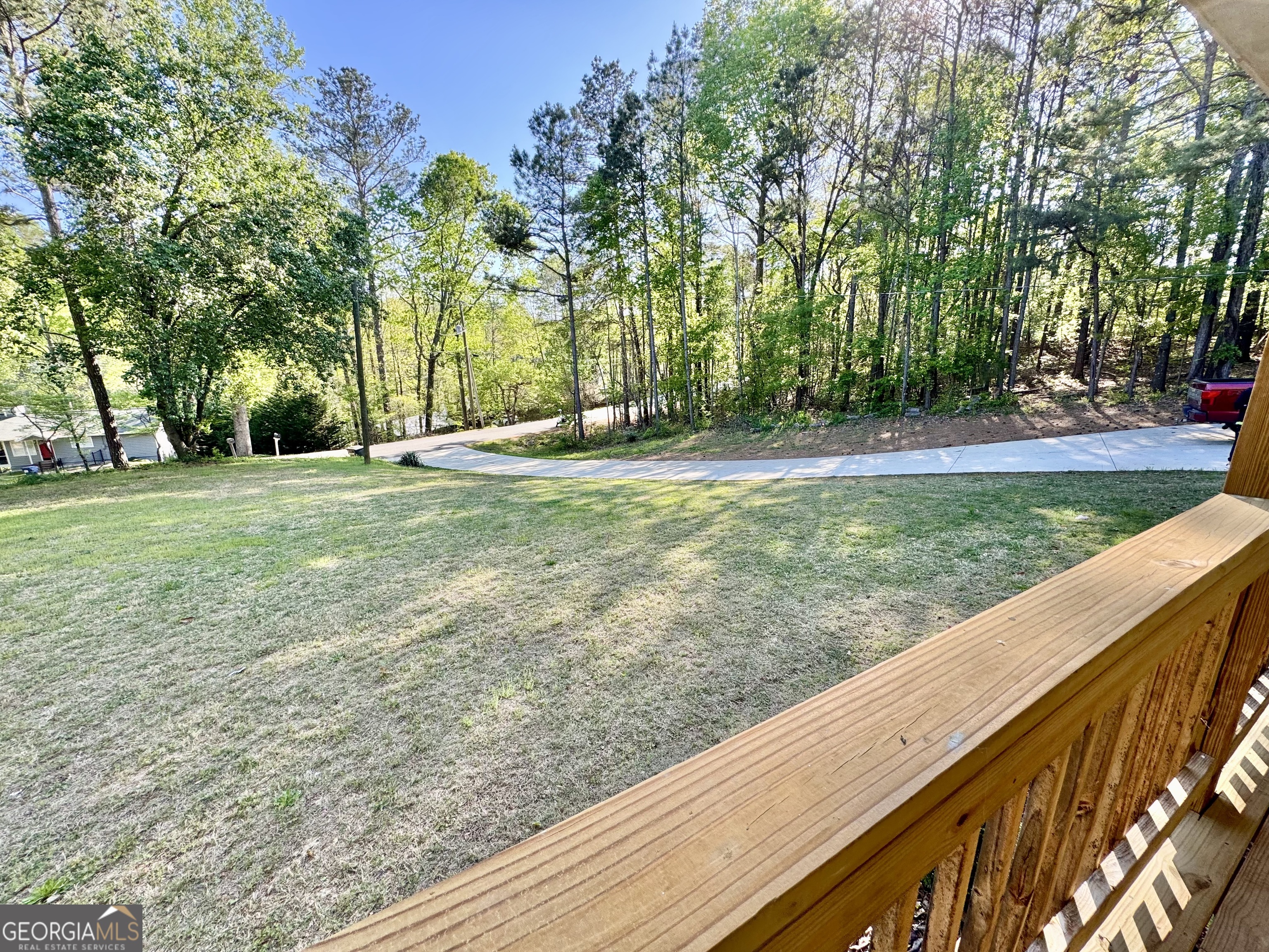 381 Brookwood DR W