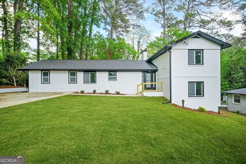 2813 Hillside RD SE Smyrna GA 30080