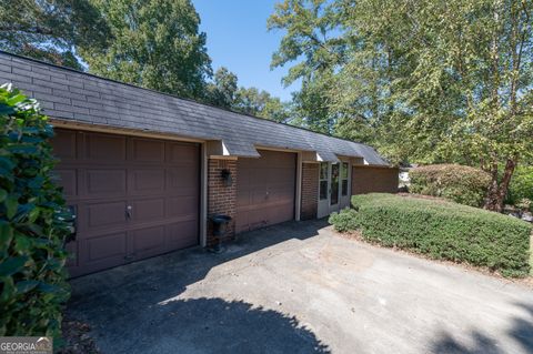 A home in Warner Robins