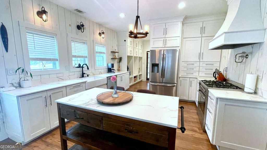 Photo of 420 Ashbury Circle, Dallas, GA 30157 (MLS # 10660587)