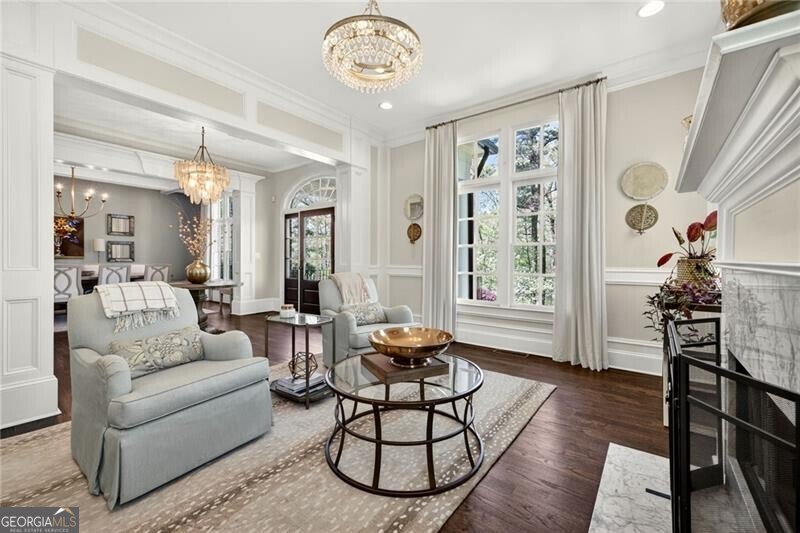 1116 Dawn View LN NW