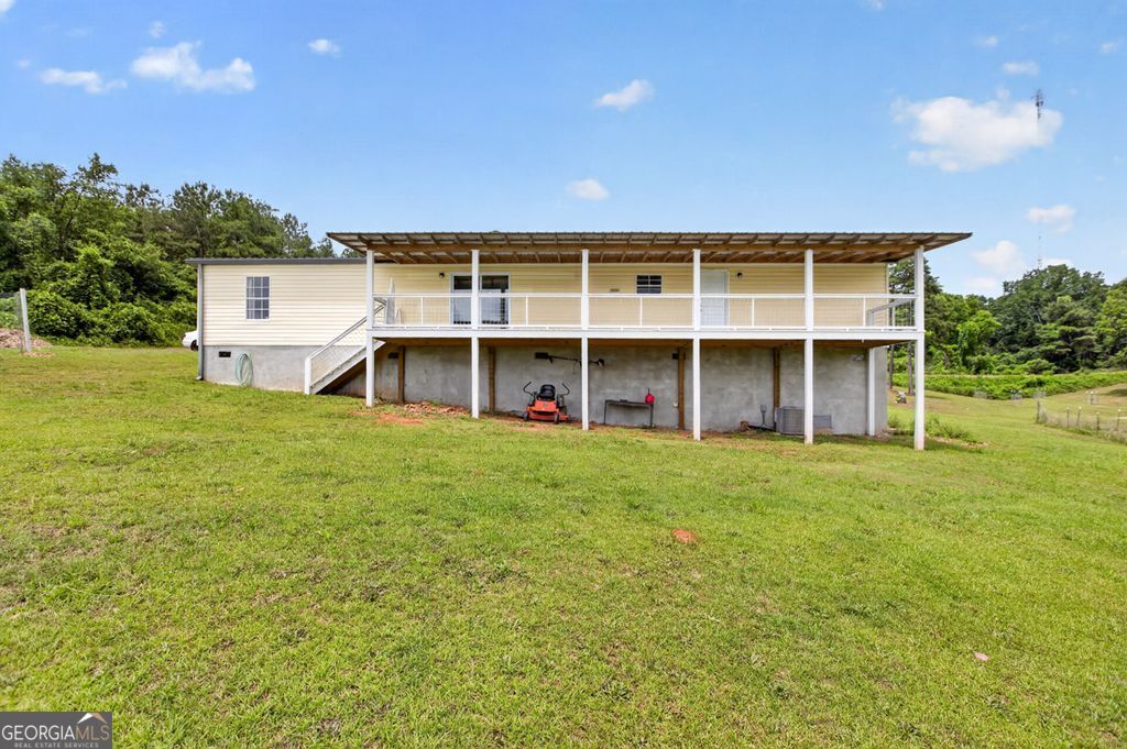 209 Sam Bruce RD