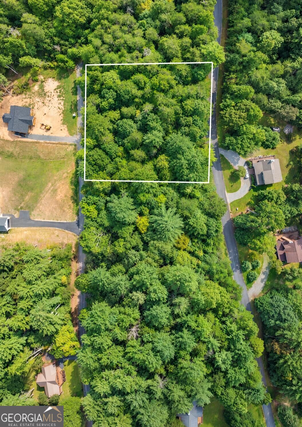 24 Brookhaven DR