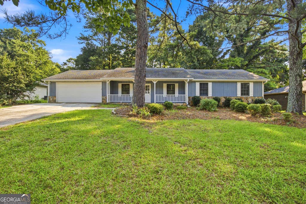Photo of 2384 Three Bars Drive, Snellville, GA 30078 (MLS # 10833518)