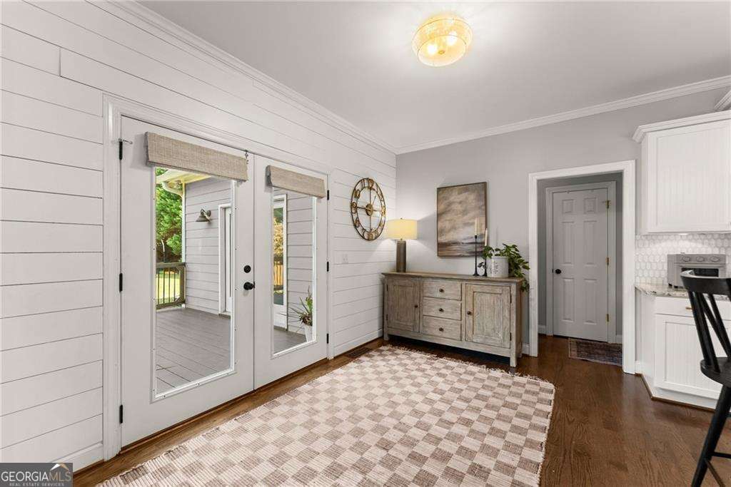Twelve Oaks Place - Residential