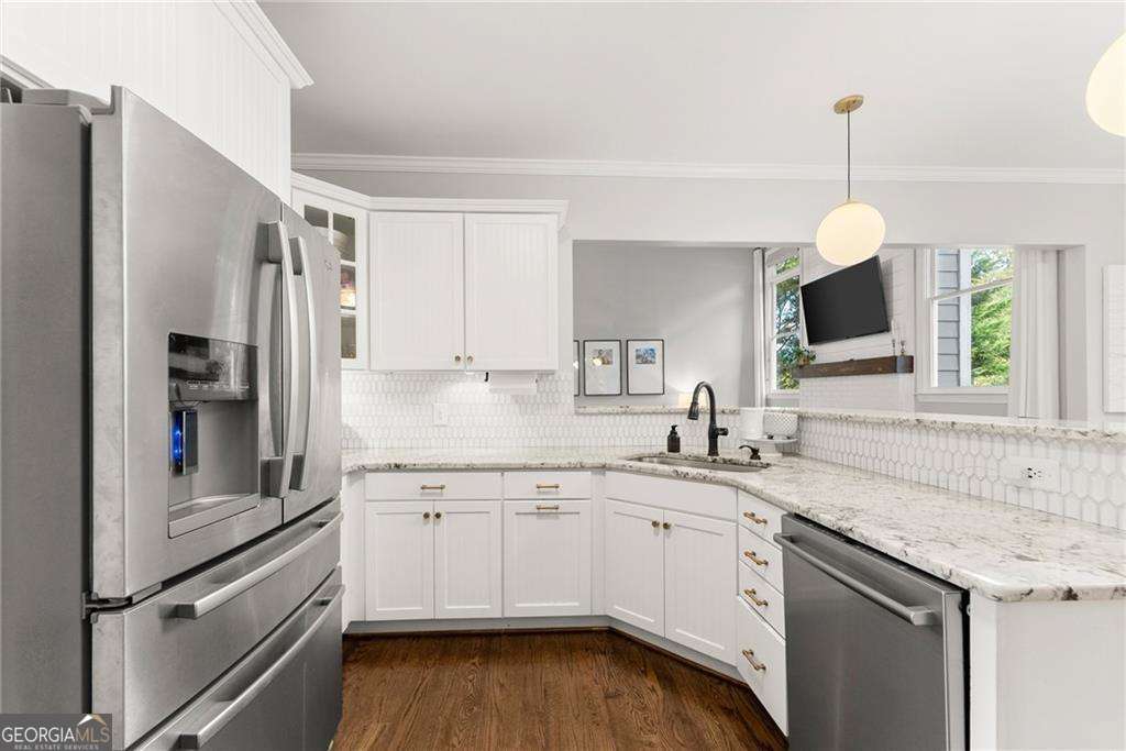 Twelve Oaks Place - Residential