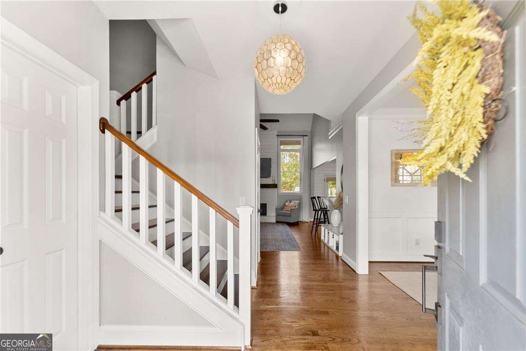 Twelve Oaks Place - Residential