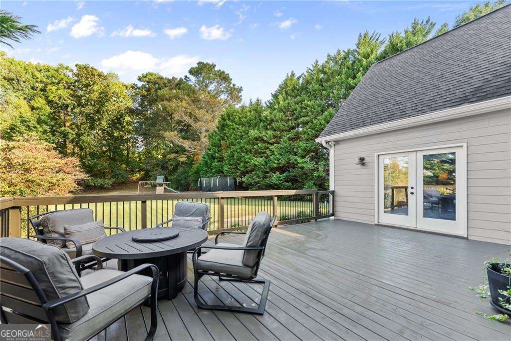 Twelve Oaks Place - Residential