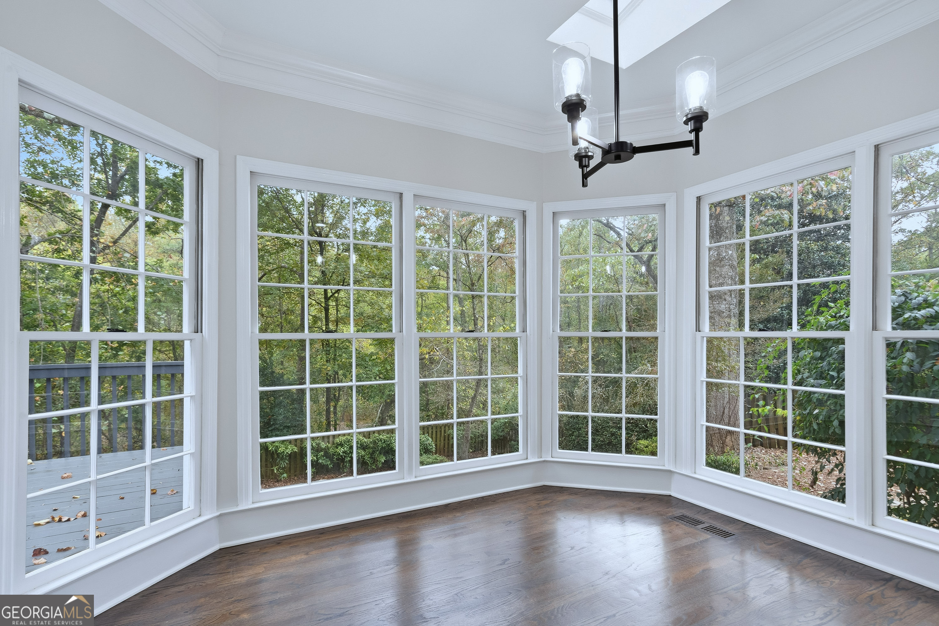 SOUTHLAKE WOODS - Residential