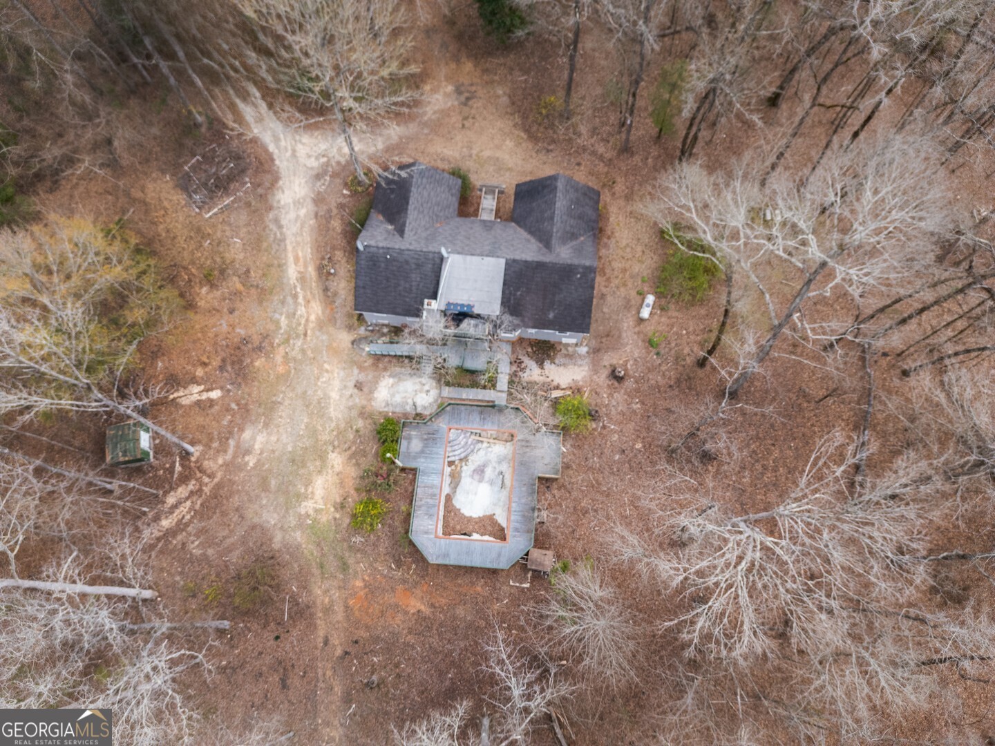 650 Malcom RD