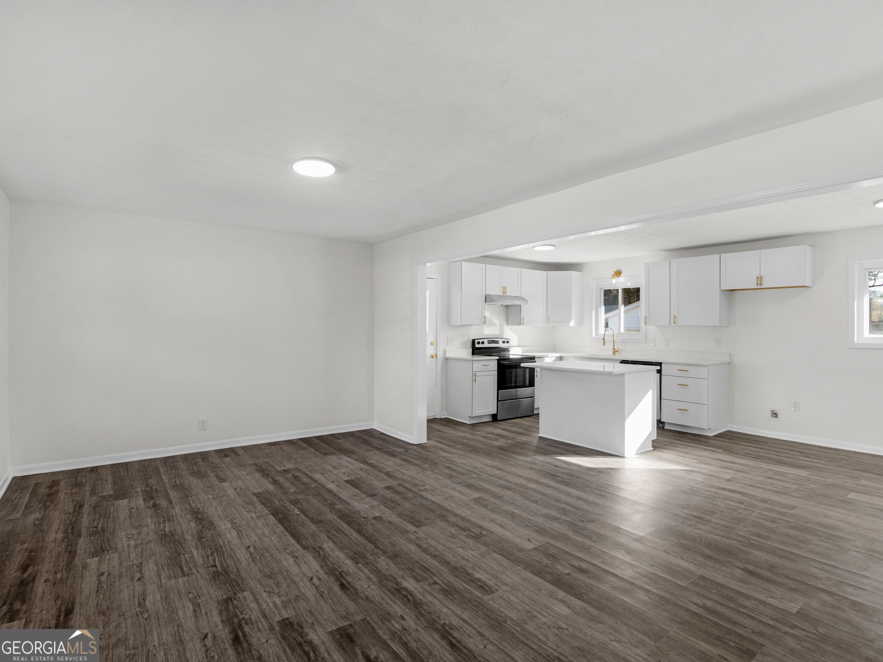 6068 Mount Zion BLVD