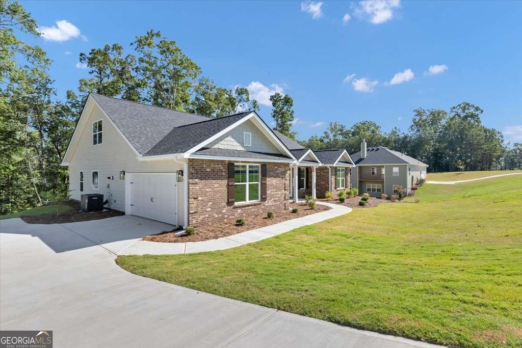 Photo of 3390 Trevi Trail, Douglasville, GA 30135 (MLS # 10839839)
