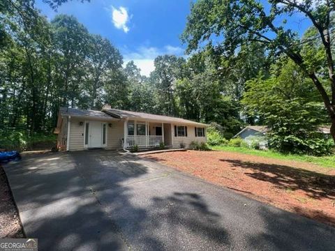 Photo of 108 Hilltop Circle, Stockbridge, GA 30281 (MLS # 10568060)