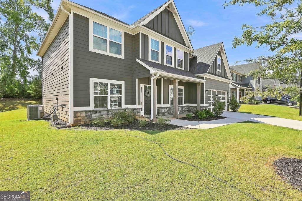 Photo of 14 Pinehaven Drive #23, Newnan, GA 30265 (MLS # 10834595)